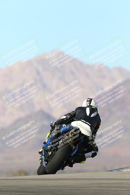 media/Jan-13-2024-SoCal Trackdays (Sat) [[9c032fe5aa]]/Turn 9 Backside (110pm)/
